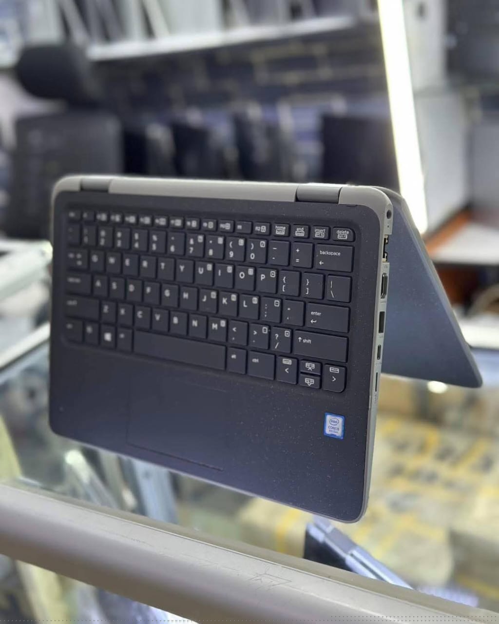 Hp ProBook 11 g4 X360 touch Intel corei5  8th gen  8gb ram  256gb ssd storage  Windows 11 pro instal