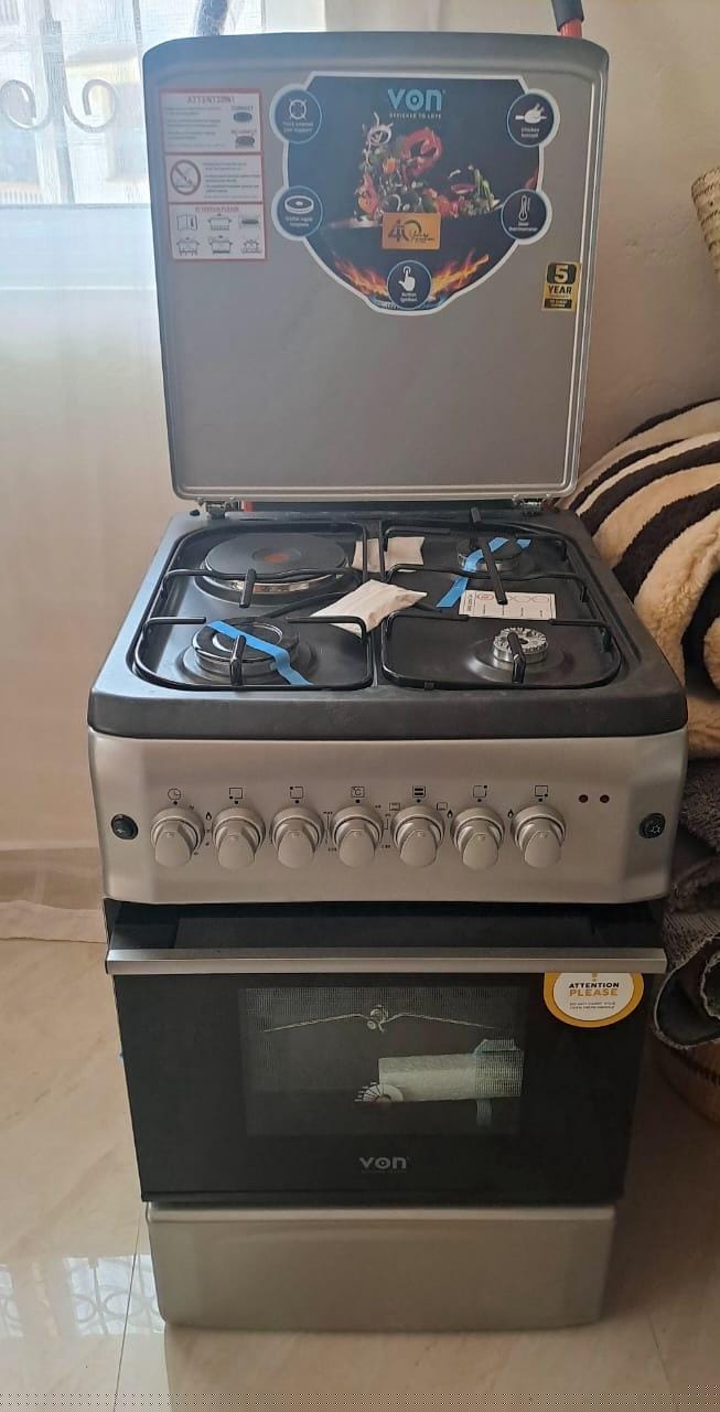 Brand new Von hot point cooker (5060),3g +1e plate, and electric oven. 32k negotiable Nyali, Haram